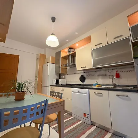 Apartment Casa Mimosa A 2 Passi Dal Mare Con Garage Rapallo